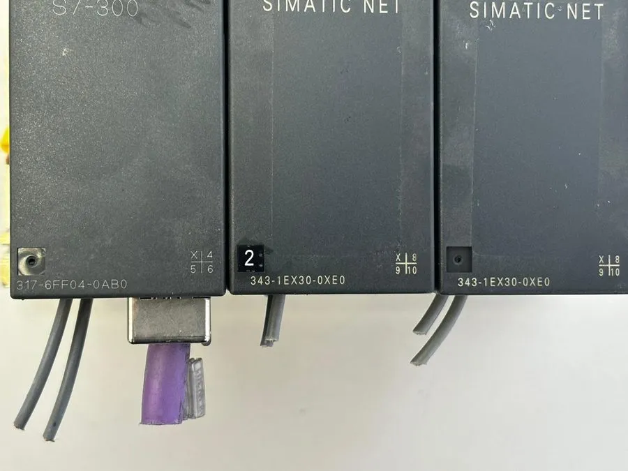 ПЛК SIEMENS 6ES7 317-6FF04-0AB0 SIMATIC S7-300 Central Processing Unit — фото лота 1