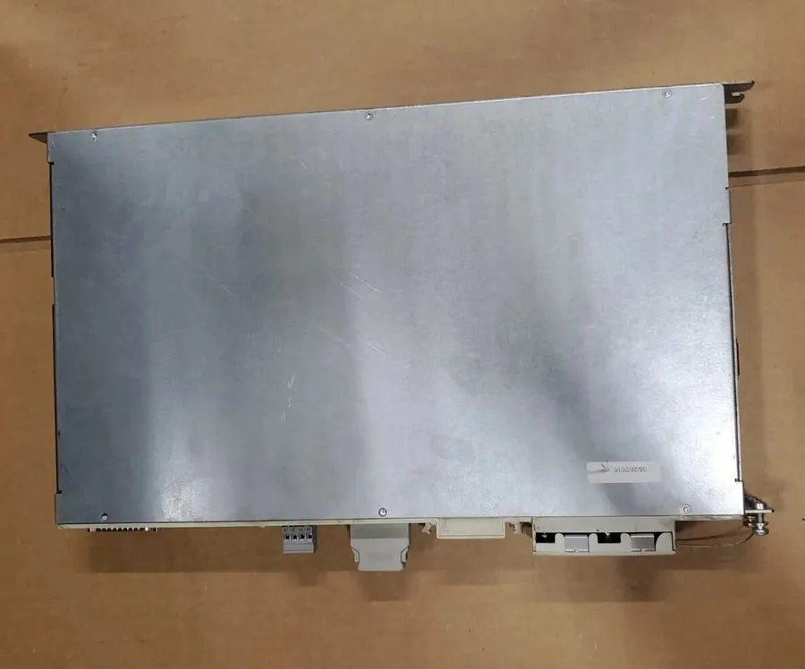 Сервоусилитель 6SN1123-1AA00-0CA2 SIEMENS SIMODRIVE 611 Power Module