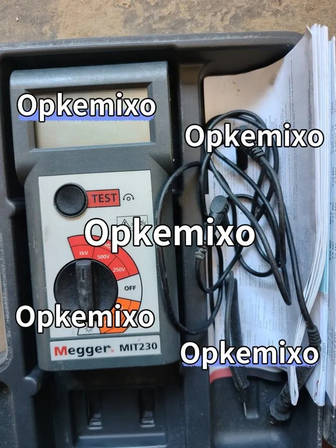 Тестер Megger MIT230 Meter Insulation Tester