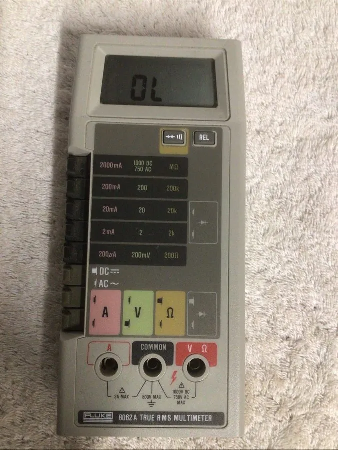 Мультиметр Vintage FLUKE 8062A 4 ½ Digit Multimeter with True RMS