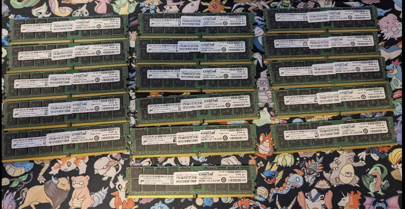 Модуль памяти 16GB Crucial by Micron DDR4-2133 RDIMM ECC Reg Server RAM CT16G4RF