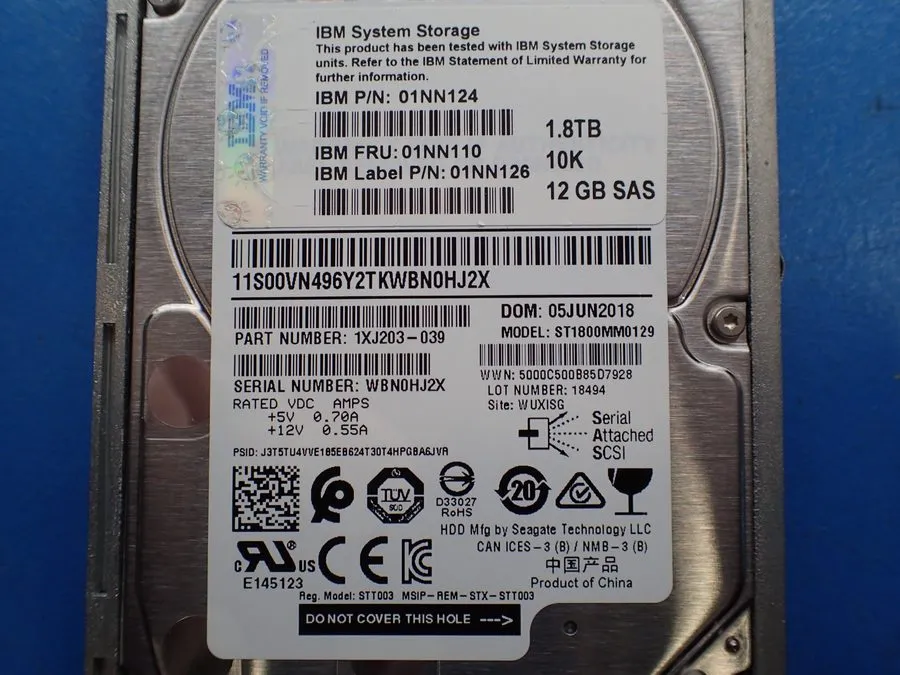 Жёсткий диск IBM 01NN110 01NN124 AHF4 1.8TB 10K 12Gb SAS 2.5 HDD STORWIZE 2076 V