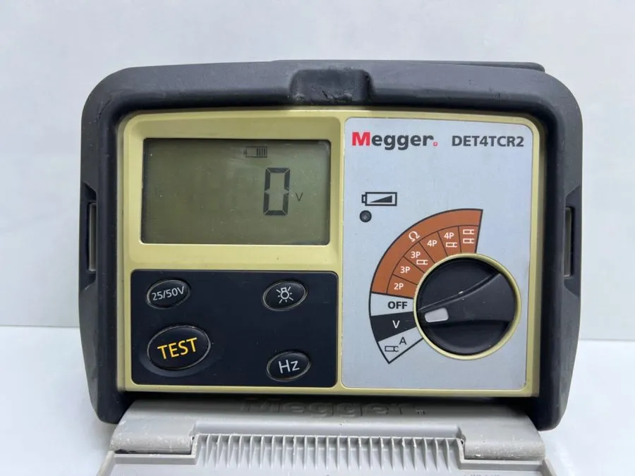 Тестер Megger DET4TCR2 Resistance Tester