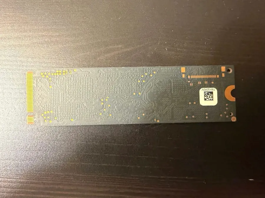 SSD-накопитель Micron Technology 1TB M.2 NVMe MTFDHBA1T0TDV Internal SSD 100% He
