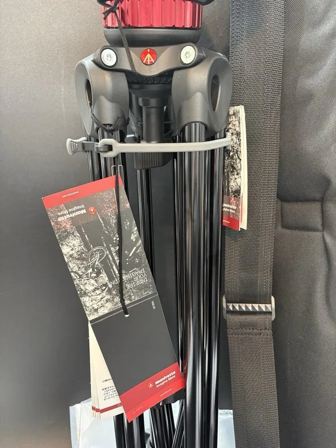Оборудование видеонаблюдения SLIK Pro 700dx Tripod & Manfrotto MVH502A Fluid Hea — фото лота 2