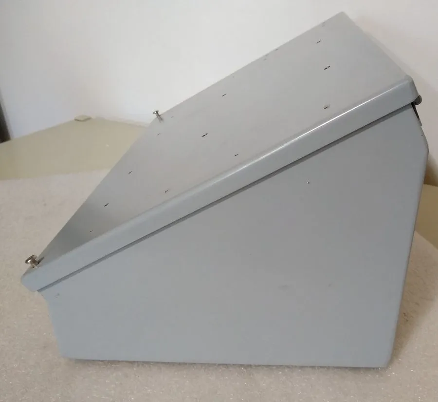 Монтажный шкаф Hoffman A161410CH Enclosure and Backplate Hinge W/Clamps 16x14x10