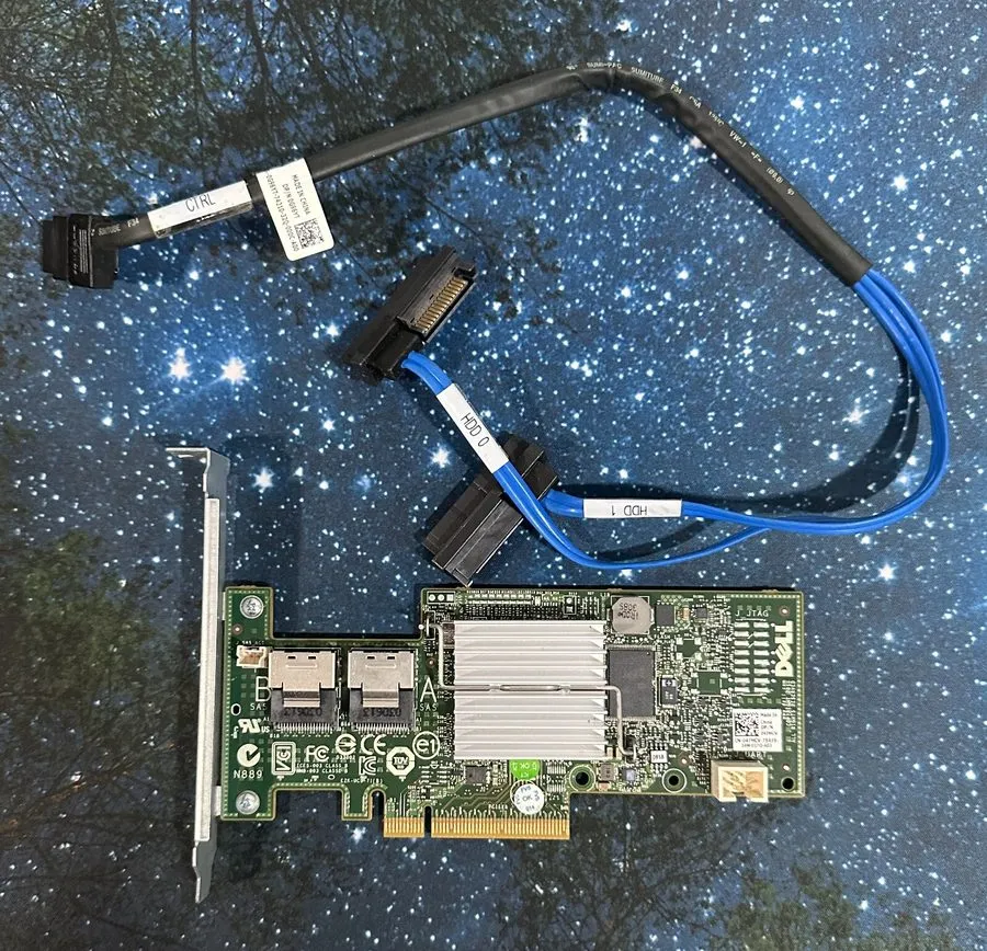 Контроллер PERC 47MCV H200 6Gb PCI-e SAS SATA 8-Port Raid Controller 047MCV