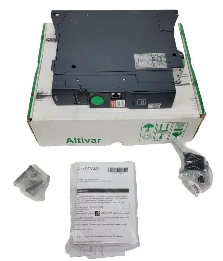 Частотный преобразователь Schneider Electric Altivar 320 AC Drive ATV320U07N4B 0