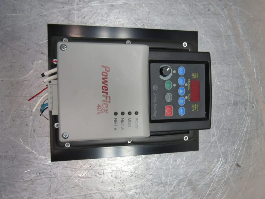 Частотный преобразователь ALLEN BRADLEY AC DRIVE POWERFLEX-40 22B-D6P0N104 2.2KW