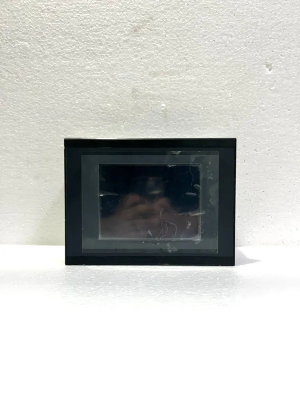 Панель оператора Beijer 04410C E615 Touchscreen HMI Operator Panel 24VDC 450mA