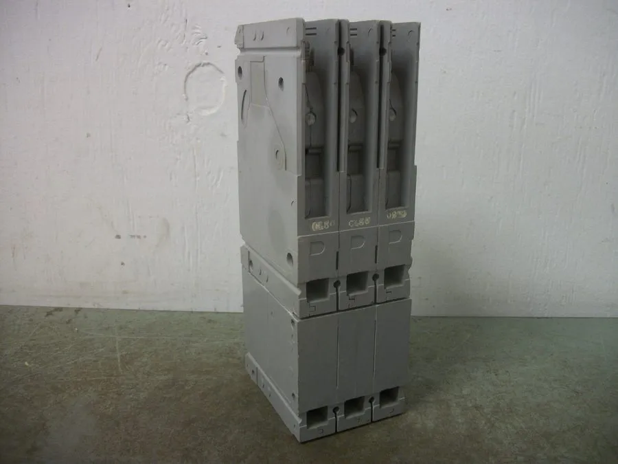 Автоматический выключатель SIEMENS ITE SENTRON CLE CIRCUIT BREAKER CLE63B050 50A