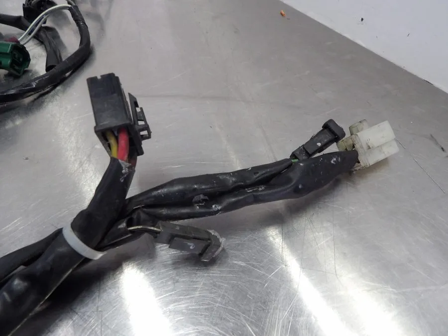Жгут проводов 04-07 Suzuki Hayabusa GSX1300R main wiring harness VIDEO 36610-24F — фото лота 1