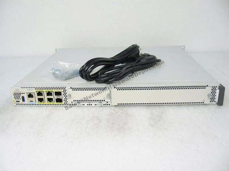 Маршрутизатор Cisco C8300-1N1S-6T C8300 Series Router