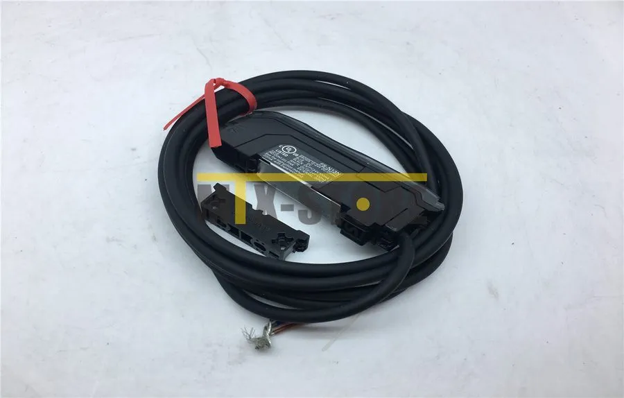 Датчик One Keyence FS-N13N Fiber Optic Sensor