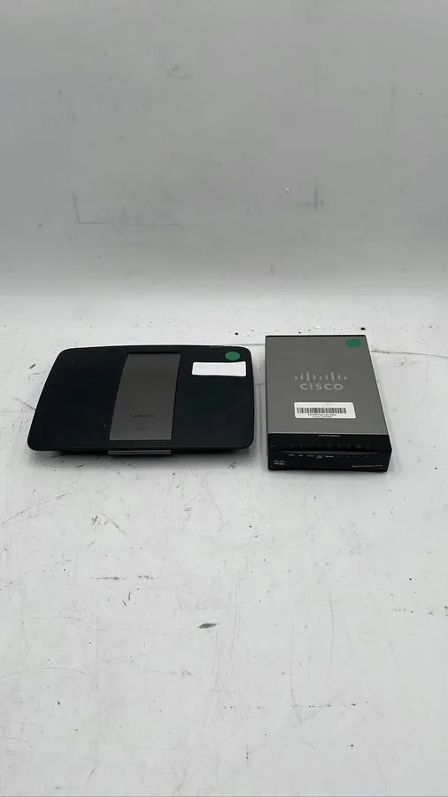 Маршрутизатор Cisco RV042 4-Port 10/100 Wired Router With Power Supply