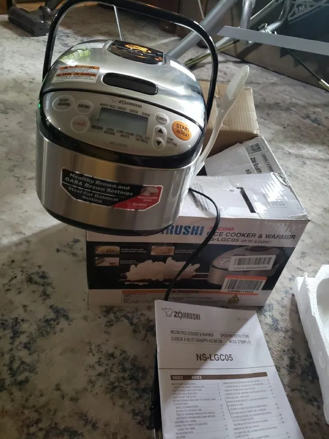 Рисоварка Zojirushi Micom NS-LGC05 Rice Cooker & Warmer Stainless Black