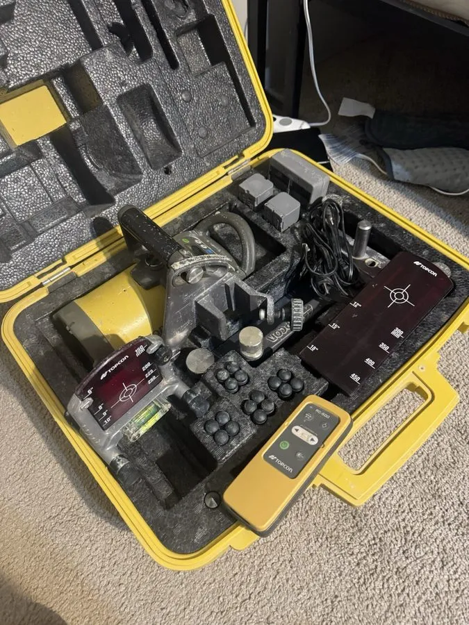 Геодезический прибор Topcon TP-L6 Rotary Laser Level Red Beam Auto-Level 450 Ran