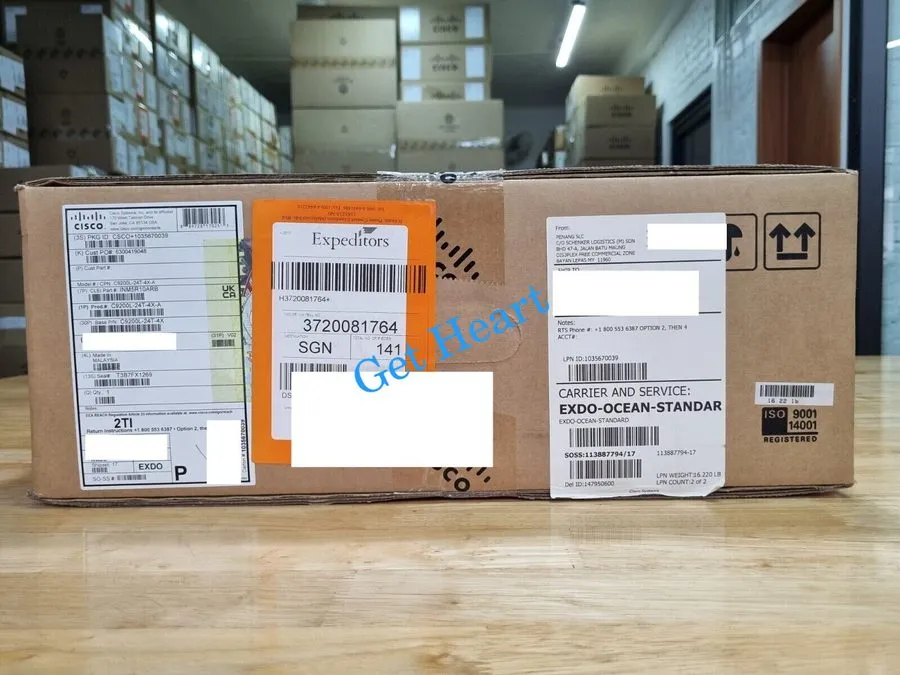 Коммутатор Cisco C9200L-24T-4X-A 24 Port Data 4x 10G Uplink Network Adavantage S