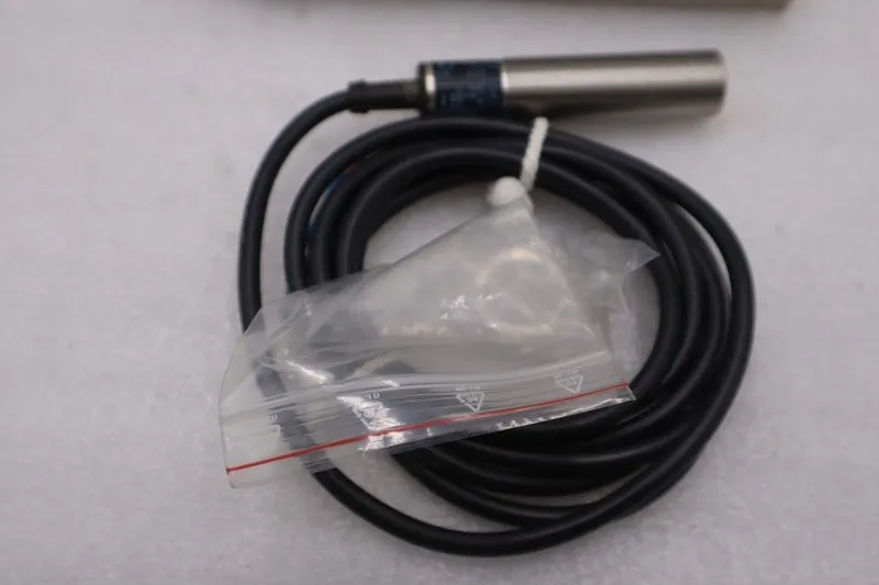 Датчик приближения IFM EFECTOR IG0327 INDUCTIVE PROXIMITY SENSOR UNMP