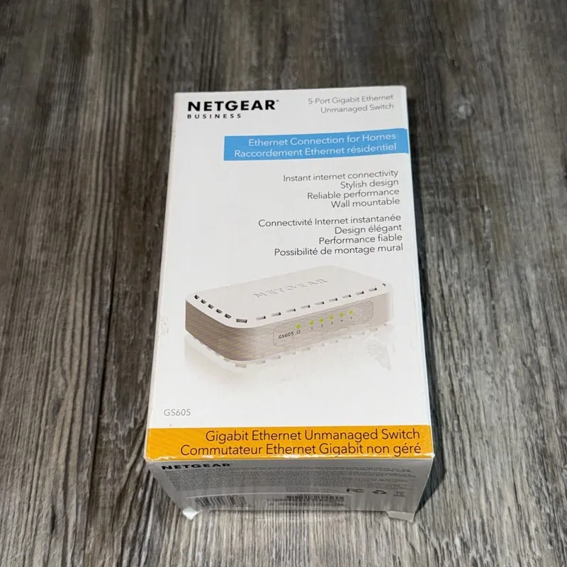 Коммутатор NETGEAR 5-Port Gigabit Ethernet Switch (GS605NA) -fast