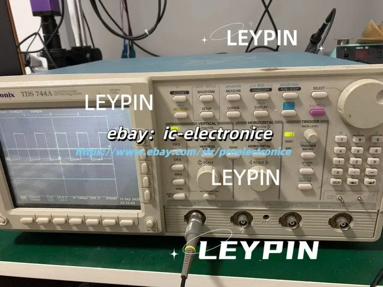 Осциллограф Tektronix oscilloscopeTDS744A 500MHz 2GS/s in perfect condition&ic