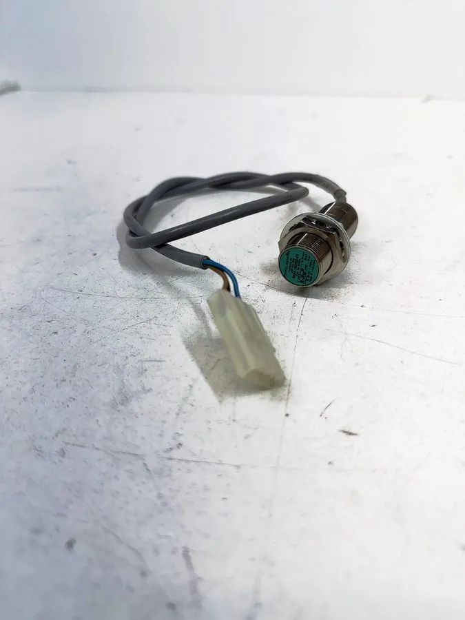 Датчик приближения Pepperl+Fuchs NBB5-18GM50-E0 Sensor&Proximity Switch — фото лота 2
