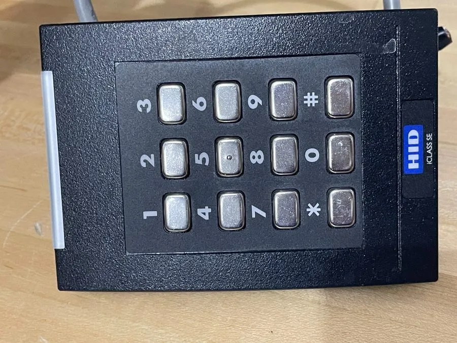 Клавиатура HID 921NTNNEK00000 iCLASS SE RK40 Keypad Wall Switch er