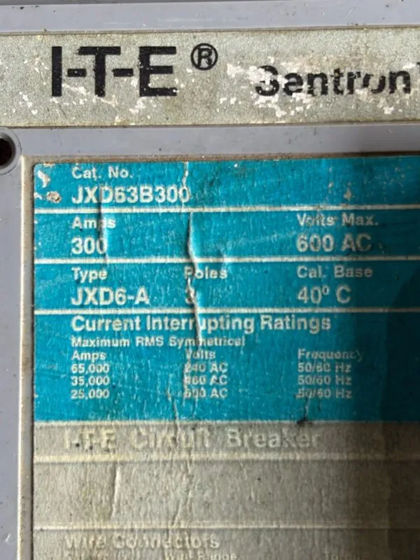 Автоматический выключатель Siemens / ITE Sentron 300 Amp Circuit Breaker 600 VAC — фото лота 2
