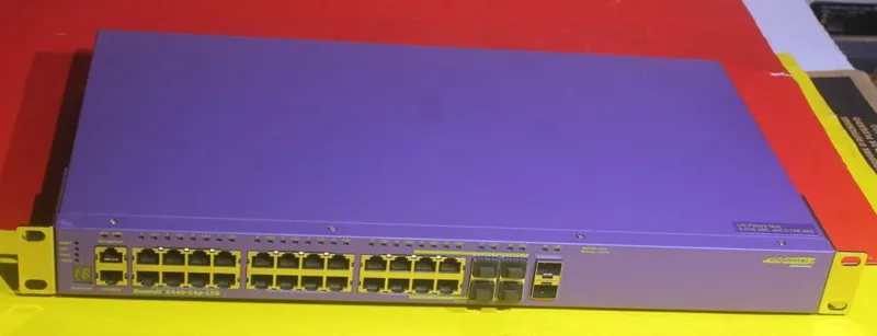 Коммутатор Extreme Networks SUMMIT X440-24P-10G 24-Port PoE SFP+ Gigabit Switch