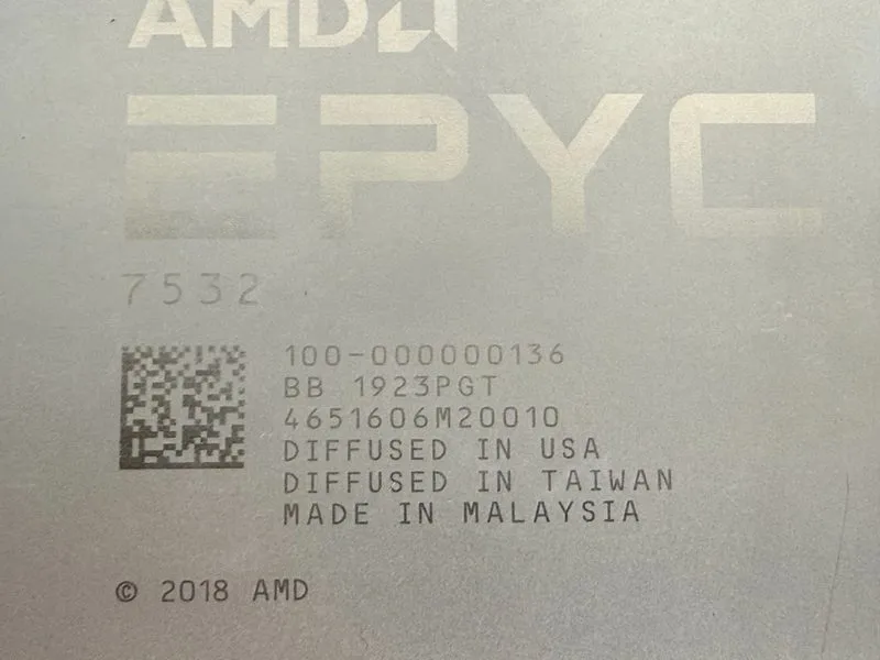 Процессор 100-000000136 AMD EPYC 7532 32-Core 2.40GHz 200W SP3 Dell Locked Proce — фото лота 2