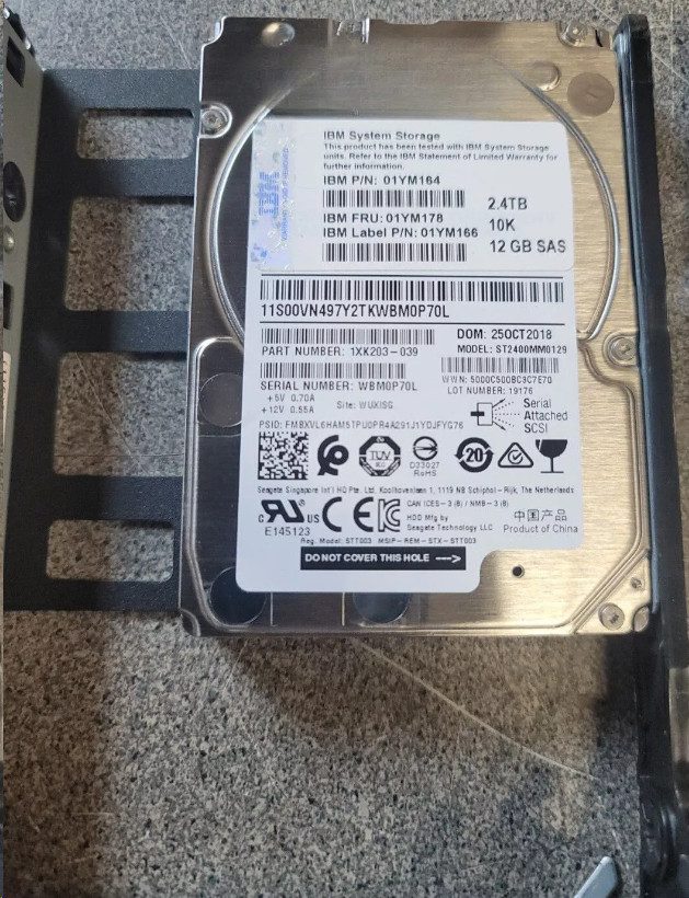 Жёсткий диск IBM 2076 AH75 92F 01YM178 01YM164 01YM166 2.4TB 10K 12GB SAS HDD Ha