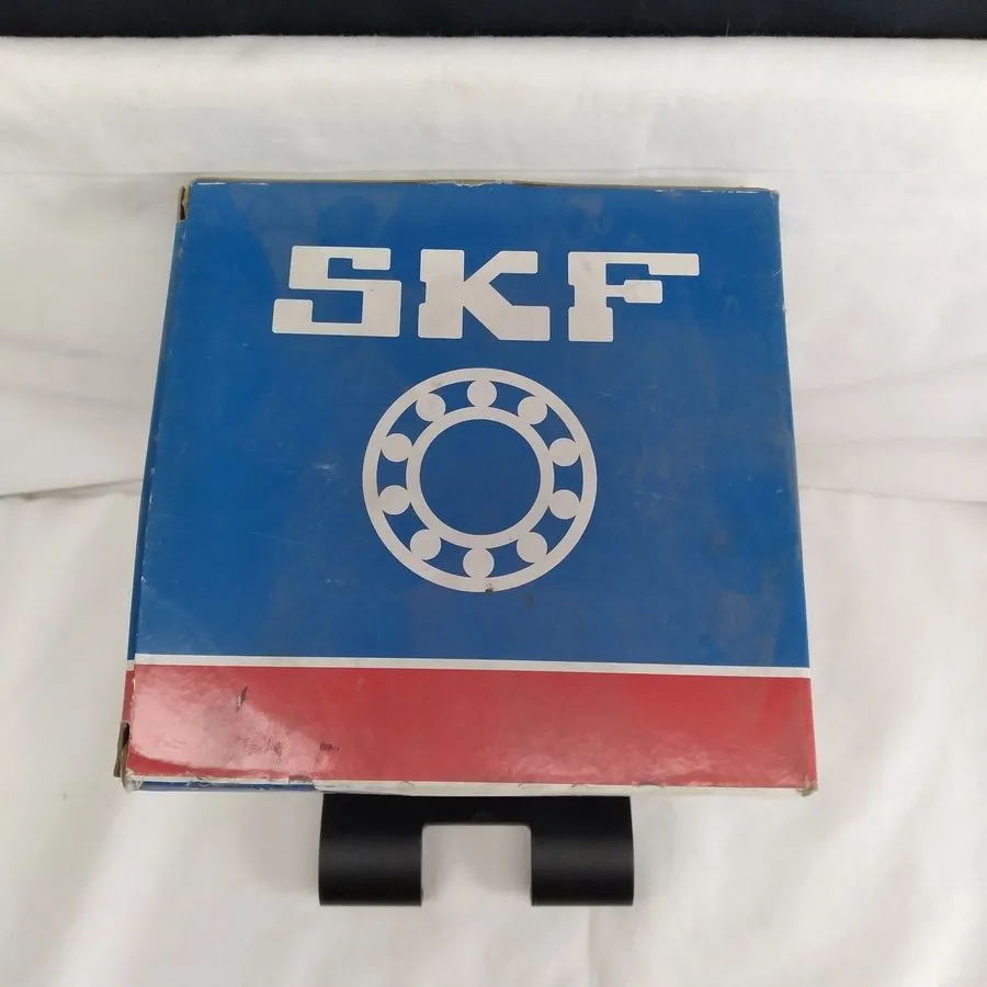 Подшипник SKF 6215-Z Deep Groove Ball Bearing Cindrical Bore Normal