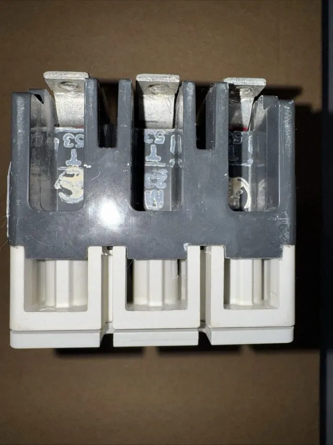 Автоматический выключатель PDG23M0100TFFL EATON 3 POLE 100A 65kA@480v CIRCUIT BR