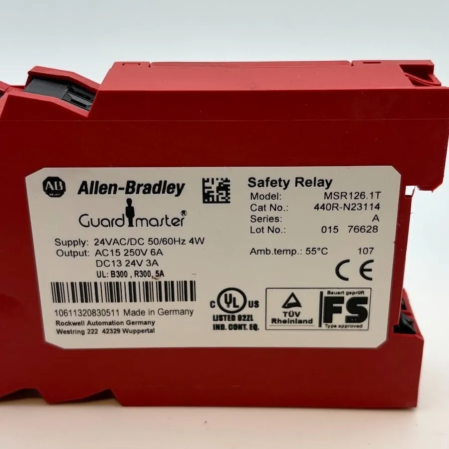 Реле безопасности Allen-Bradley Minotaur MSR126.1T 440R-N23114 Safety Relay 24V 