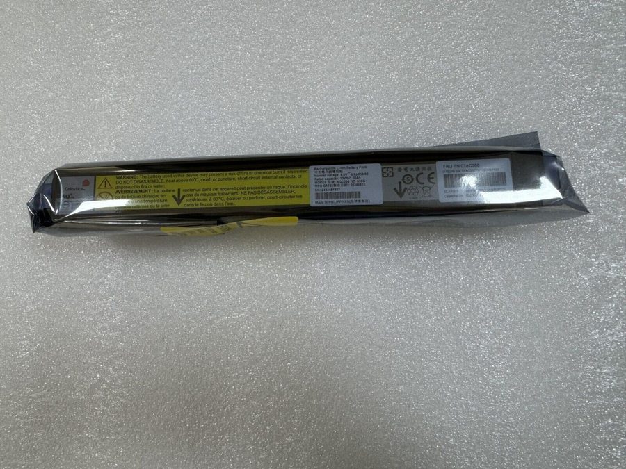 Батарея 2025 IBM 01AC366 01AC365 V5000 V5010 V5020 V5030 Gen2 Battery Storwize — фото лота 2
