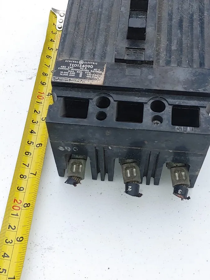 Автоматический выключатель TED134090 General Electric 90A 480V 3P Circuit Breake — фото лота 2