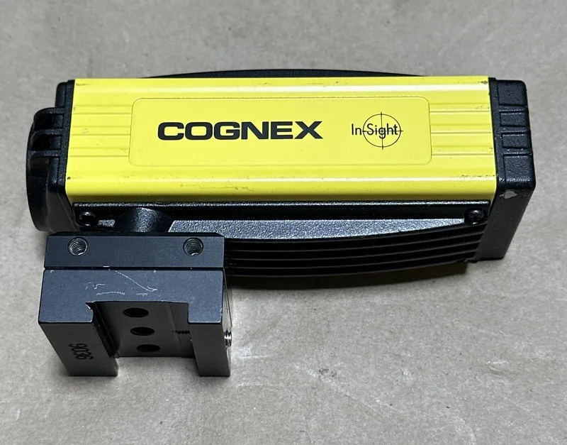Камера машинного зрения Cognex 800-5762-1 Machine Vision Camera plus Cosmicar 25