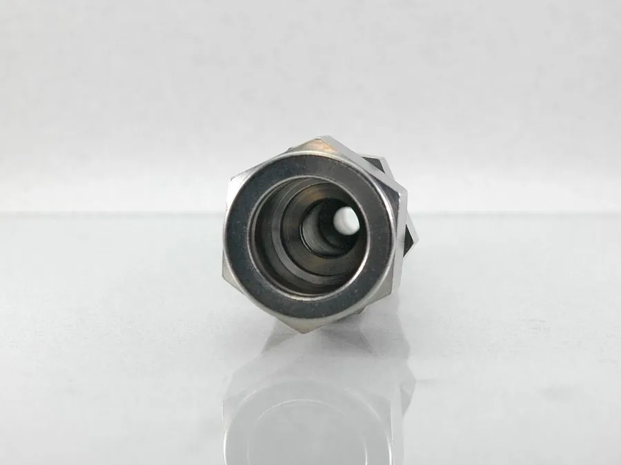 Фитинг Swagelok SS-1210-6-4 Stainless Steel Tube Fitting FNSP