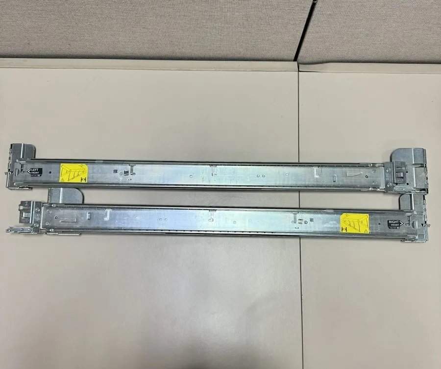 Комплект направляющих DELL 061KCY 0FYK4G 2U POWEREDGE R720 R730 SERVER RAIL KIT/