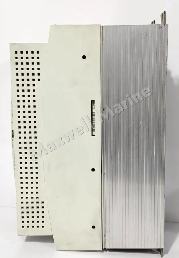 Сервопривод LENZE Servo Drive Inverter EVS9326-EIV004 — фото лота 1