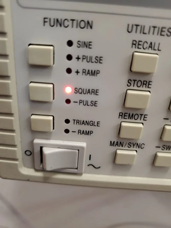 Генератор сигналов Thurlby Thander TTI TG1010A 10MHZ DDS Digital Function Signal — фото лота 1