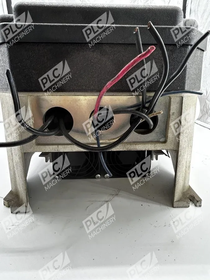 Частотный преобразователь Vacon VACONX5C20150C X Series ND 15HP HD 10HP Variable — фото лота 1