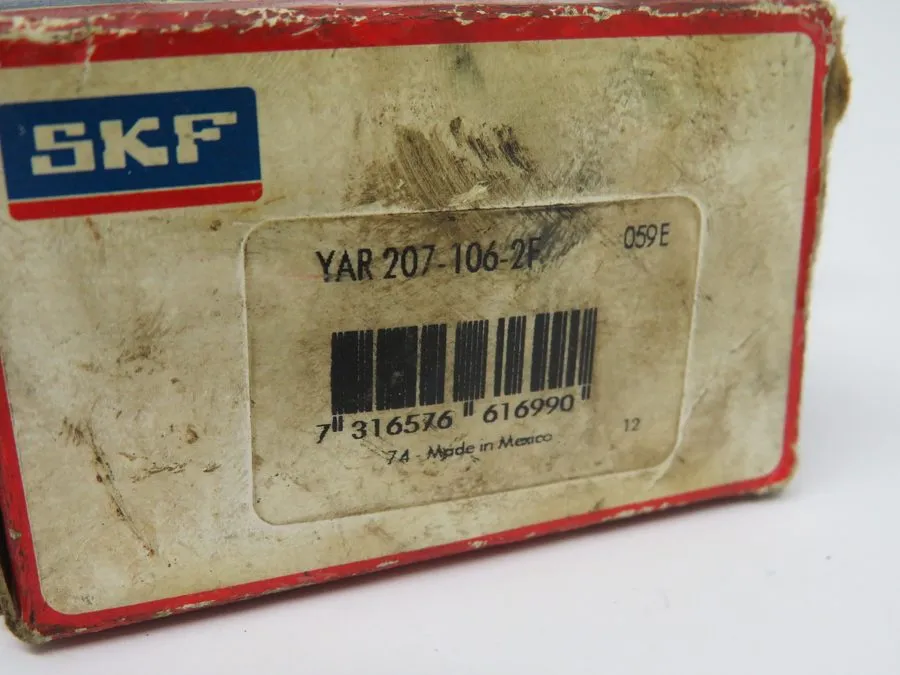 Подшипник SKF YAR207-106-2F Insert Bearing 72mm OD 34.925mm Bore *Damaged Box