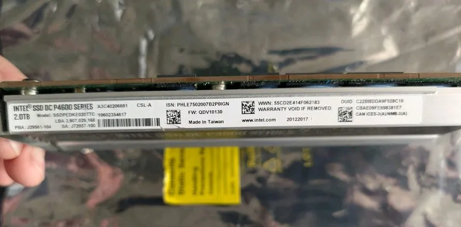 SSD-накопитель Intel DC P4600 2.0TB PCIe 3.1 x4 NVMe Enterprise SSD AIC HHHL SSD — фото лота 2