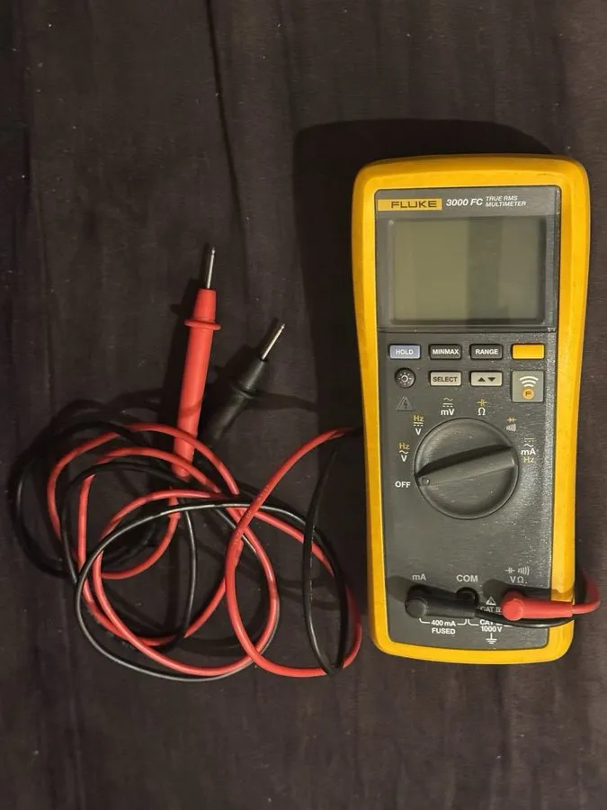 Мультиметр FLUKE 3000FC Wireless multimeter TRUE RMS MULTIMETER W/ LEADS WORKS G