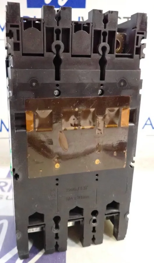 Автоматический выключатель Siemens 3VA6 Breaker 3VA6210-5HN31-0AA0 3P 100A 35kA  — фото лота 2