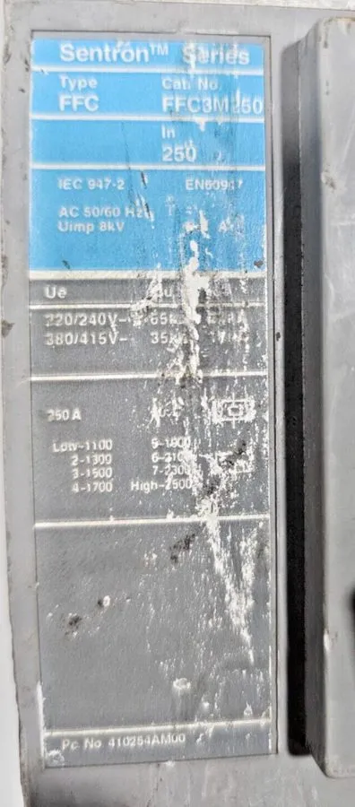 Автоматический выключатель SIEMENS SENTRON SERIES FFC FFC3M250 CIRCUIT BREAKER 3