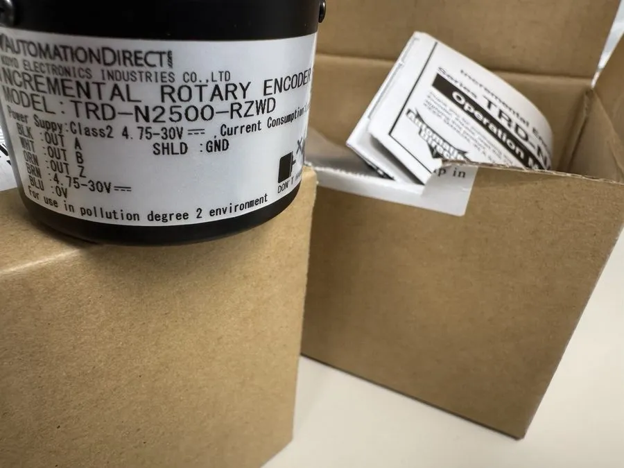 Энкодер Automation Direct TRD-N2500-RZWD Rotary Encoder — фото лота 2