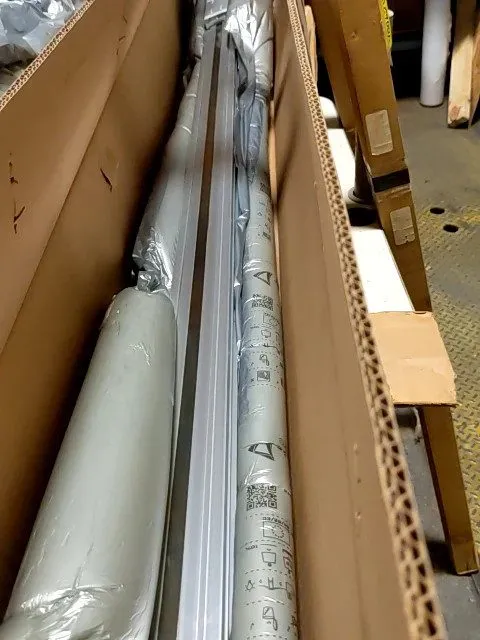 Пневмоцилиндр Parker P1XM032DAN1250WDGNN-B Pneumatic Rodless Cylinder Actuato — фото лота 1