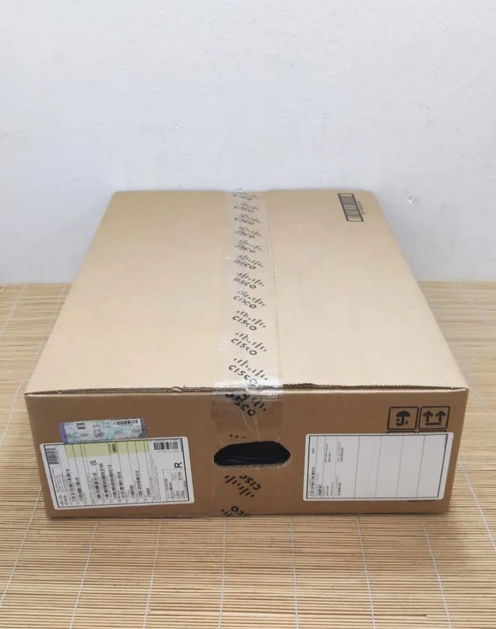 Коммутатор C9200L-24P-4G-A Cisco 9200L 24-port PoE+ 370W, 4 x 1G, Network Advant